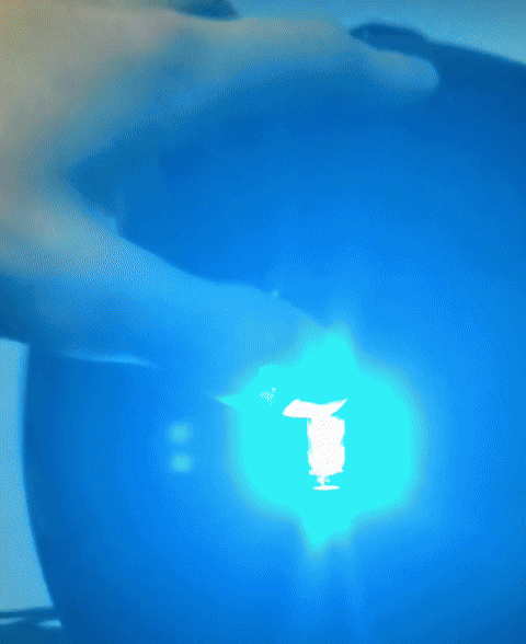 Luz de atención bicicletas, motos, autos y cascos.